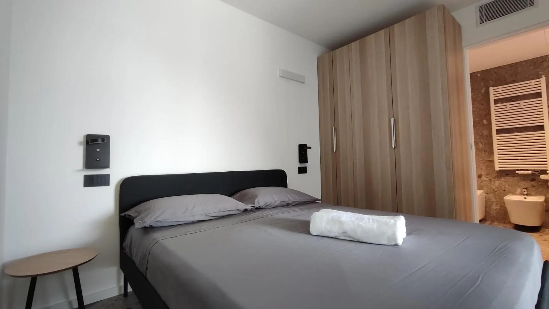 Guest house La Casa Di Cesare Hotel Rogno Italy