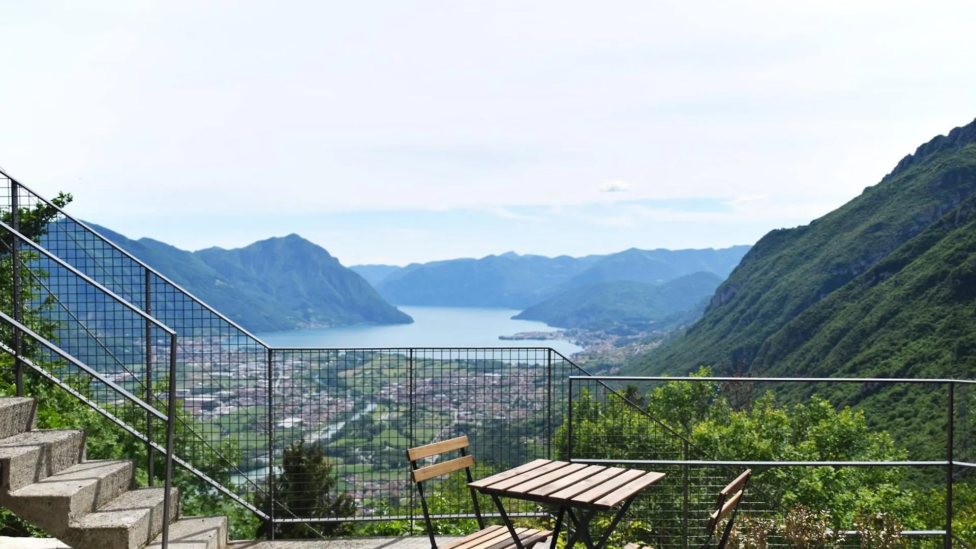 Guest house La Casa Di Cesare Hotel Rogno Italy